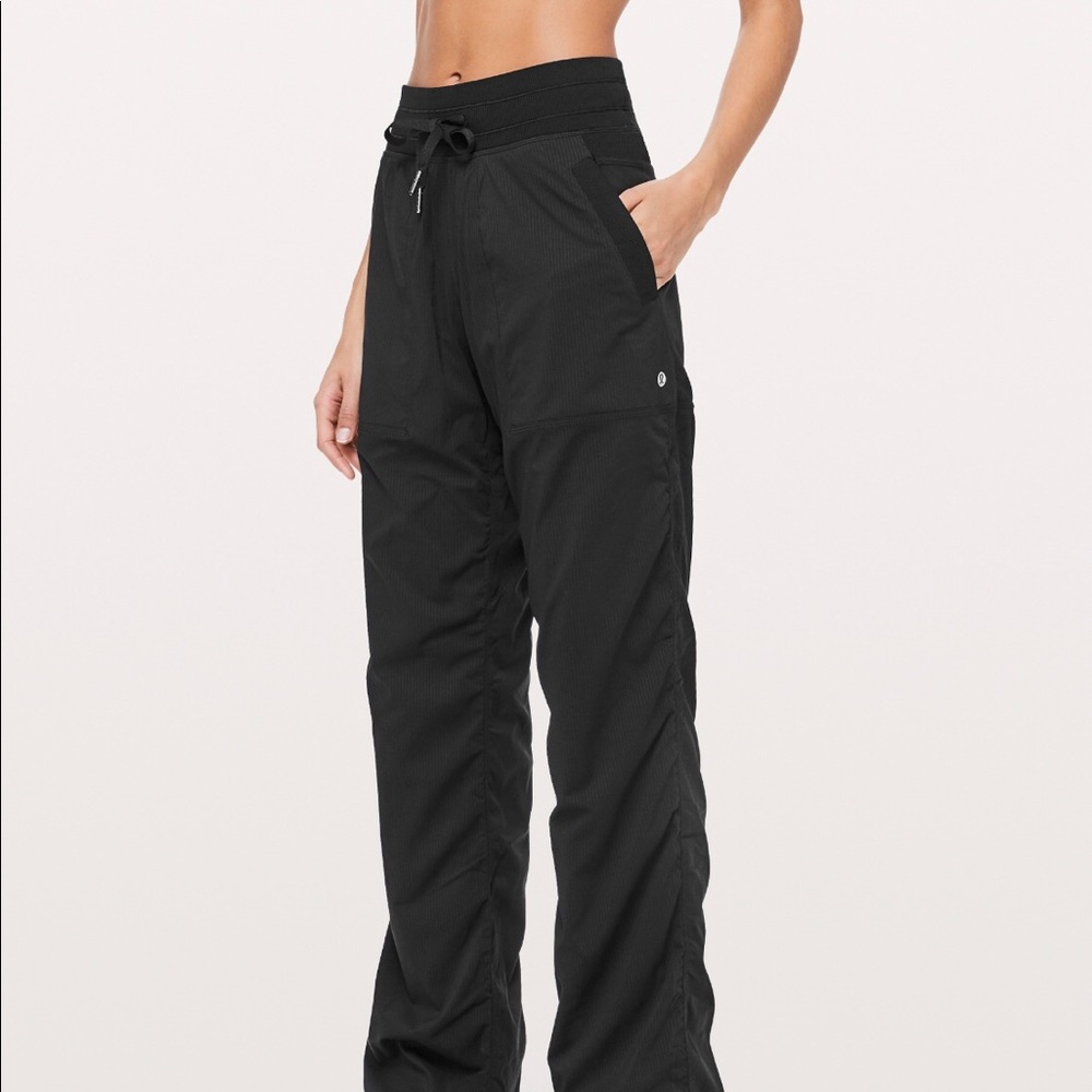 LULULEMON Dance Studio lll SWEATPANTS